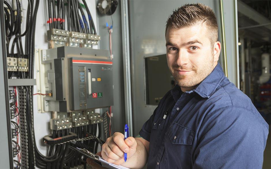 cherche électricien Magny-les-Hameaux
